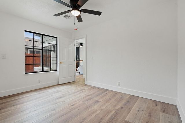 335 W Clover Rd, Tracy, CA 95376