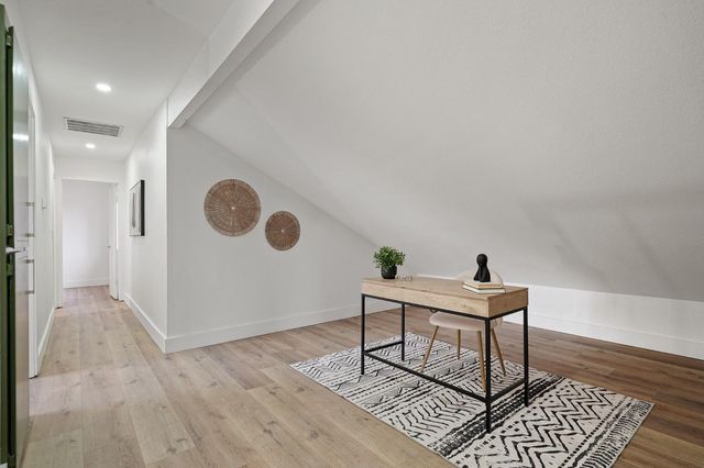 335 W Clover Rd, Tracy, CA 95376