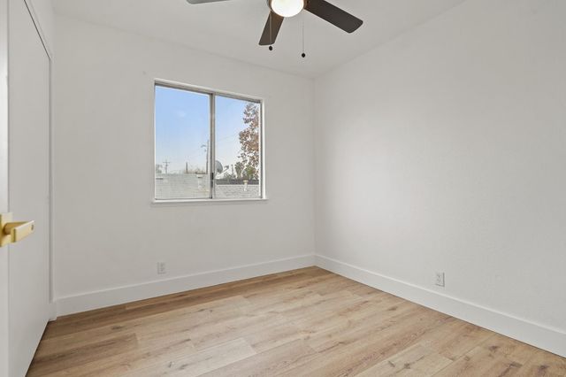 335 W Clover Rd, Tracy, CA 95376