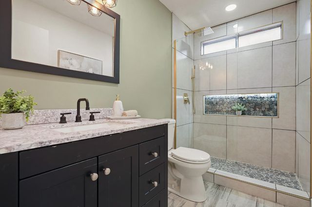 335 W Clover Rd, Tracy, CA 95376