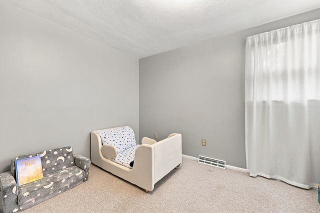 92 Applewood Drive, Marlborough, MA 01752