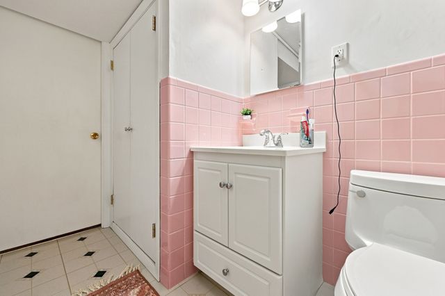 92 Applewood Drive, Marlborough, MA 01752