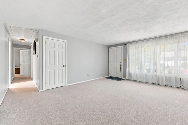 92 Applewood Drive, Marlborough, MA 01752
