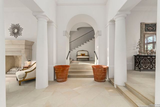 317 Limestone Creek, Hill Country Village, TX 78232