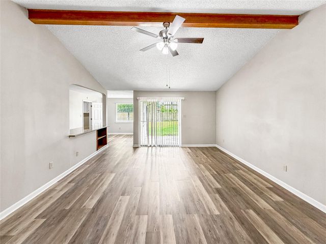 1710 Laurel Springs Lane, Kingwood, TX 77339