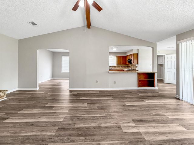 1710 Laurel Springs Lane, Kingwood, TX 77339