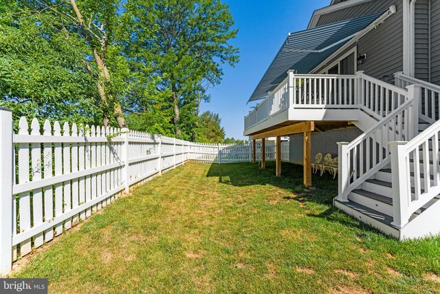 114 CURTAIN FALL DR, Middletown, VA 22645