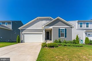 114 CURTAIN FALL DR, Middletown, VA 22645