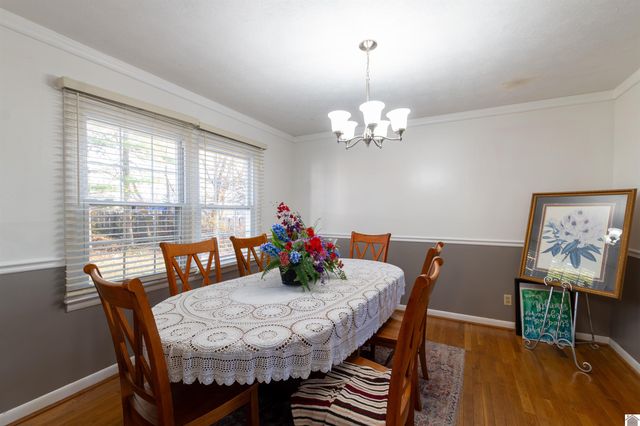 4340 Meadow Ln, Paducah, KY 42001