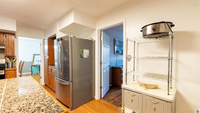 4340 Meadow Ln, Paducah, KY 42001