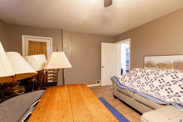 4340 Meadow Ln, Paducah, KY 42001