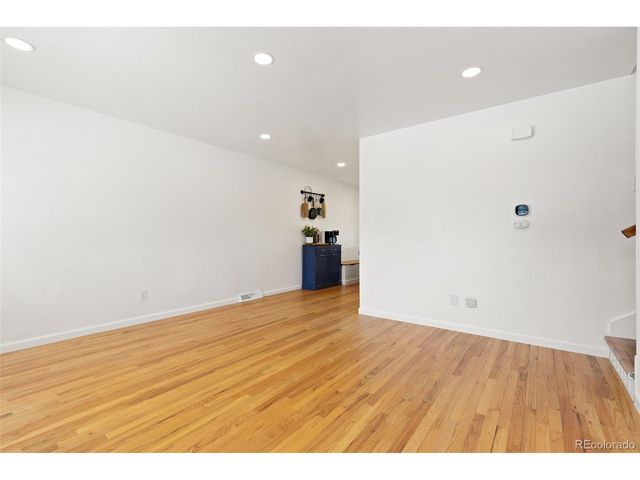 887 Clarkson Ct, Denver, CO 80229