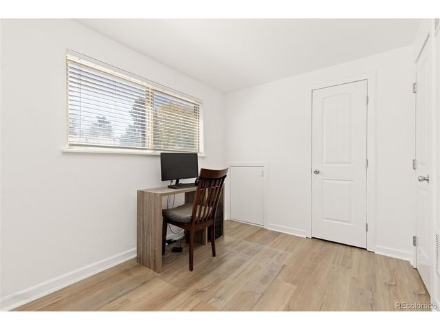 887 Clarkson Ct, Denver, CO 80229