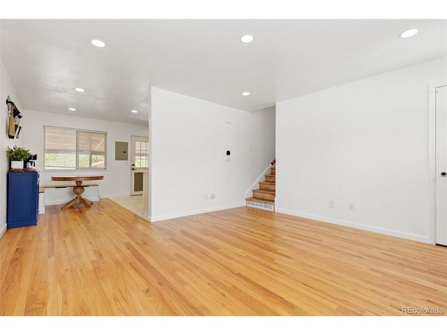 887 Clarkson Ct, Denver, CO 80229