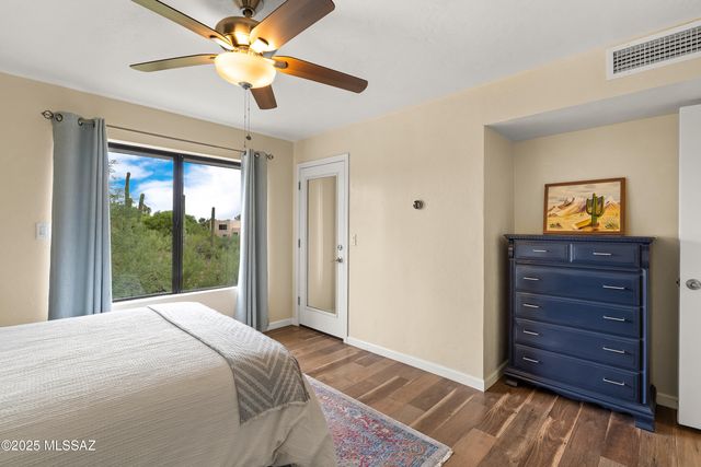 6801 N Green Mountain Place, Tucson, AZ 85718