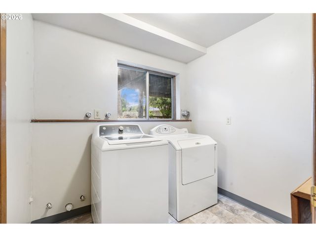 2855 Sw 118TH Ave, Beaverton, OR 97005