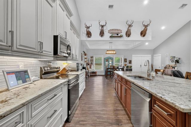 8397 E HWY 25, Belleview, FL 34420