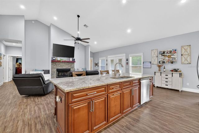 8397 E HWY 25, Belleview, FL 34420
