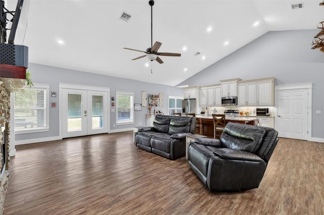 8397 E HWY 25, Belleview, FL 34420