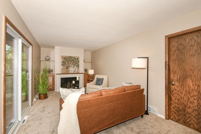 12151 Diane DRIVE, Wauwatosa, WI 53226
