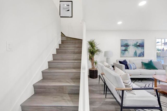 1725 Glenridge Cir, West Covina, CA 91792