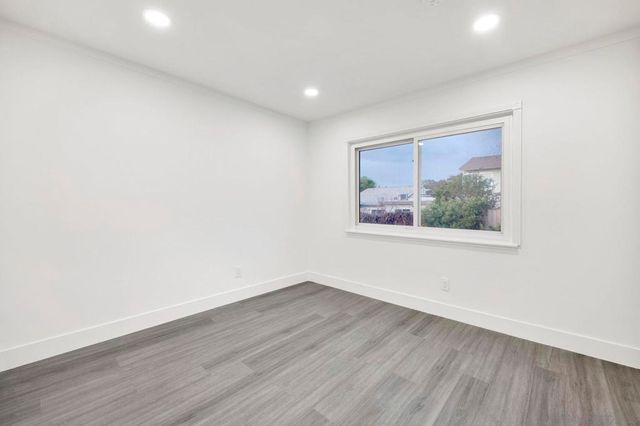 1725 Glenridge Cir, West Covina, CA 91792