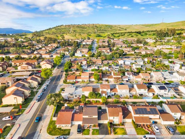 1725 Glenridge Cir, West Covina, CA 91792