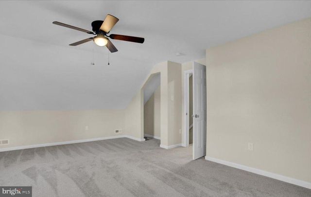 40 ELAINE DR, Boyertown, PA 19512