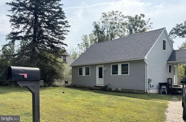 40 ELAINE DR, Boyertown, PA 19512