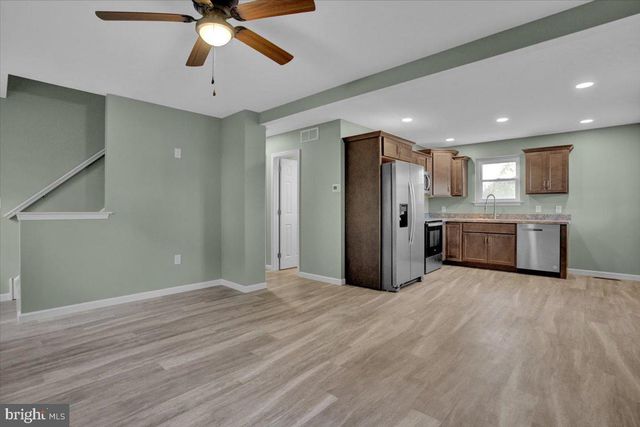 40 ELAINE DR, Boyertown, PA 19512