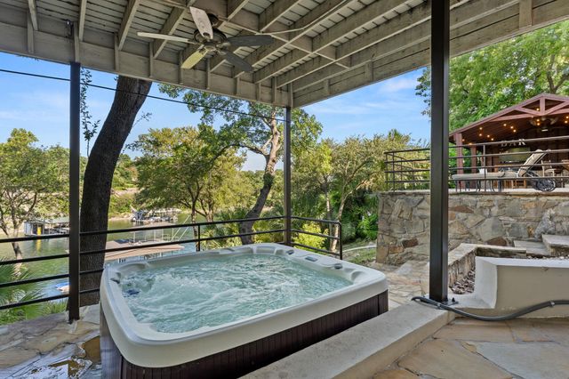 15747 Booth CIR, Volente, TX 78641