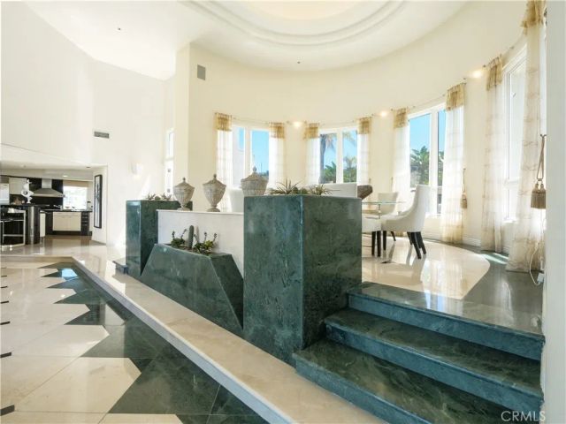 702 Via La Cuesta, Palos Verdes Estates, CA 90274