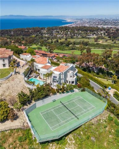 702 Via La Cuesta, Palos Verdes Estates, CA 90274