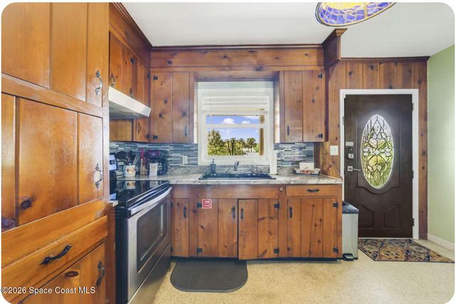1437 S Orlando Avenue 1437, Cocoa Beach, FL 32931