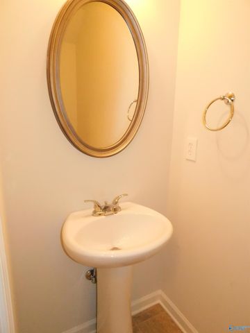 136 Winstead Circle, Owens Cross Roads, AL 35763