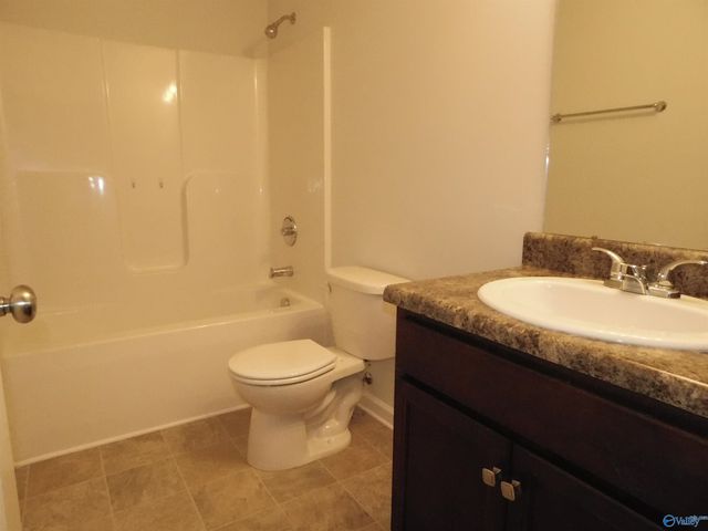 136 Winstead Circle, Owens Cross Roads, AL 35763