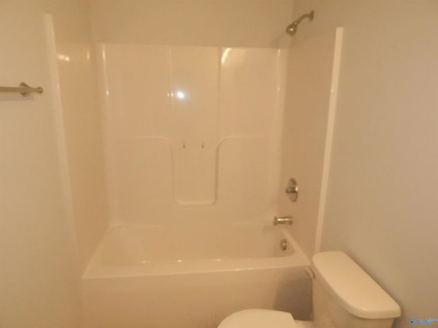 136 Winstead Circle, Owens Cross Roads, AL 35763