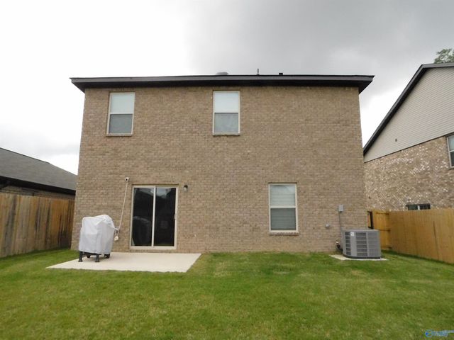 136 Winstead Circle, Owens Cross Roads, AL 35763