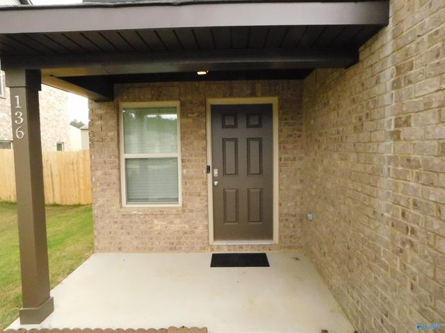 136 Winstead Circle, Owens Cross Roads, AL 35763