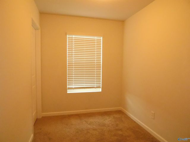 136 Winstead Circle, Owens Cross Roads, AL 35763