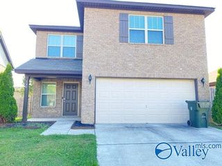 136 Winstead Circle, Owens Cross Roads, AL 35763