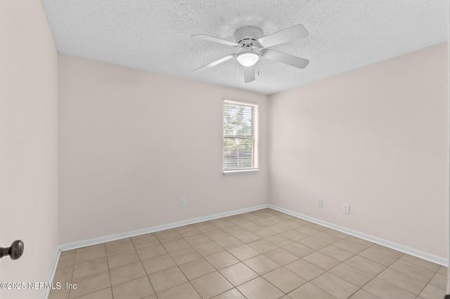 8361 CHASON Road W, Jacksonville, FL 32244