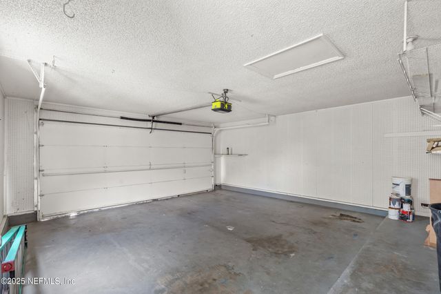 8361 CHASON Road W, Jacksonville, FL 32244
