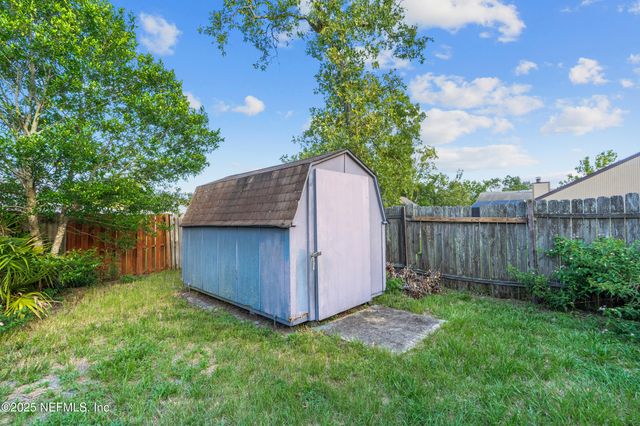 8361 CHASON Road W, Jacksonville, FL 32244