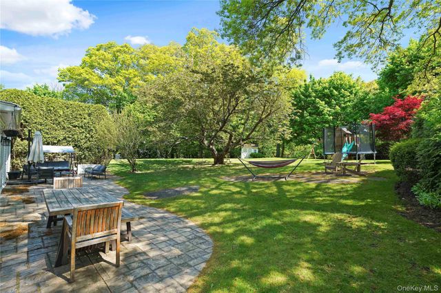 97 Hanson Lane, New Rochelle, NY 10804