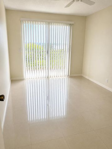 4024 Newcastle B, Boca Raton, FL 33434