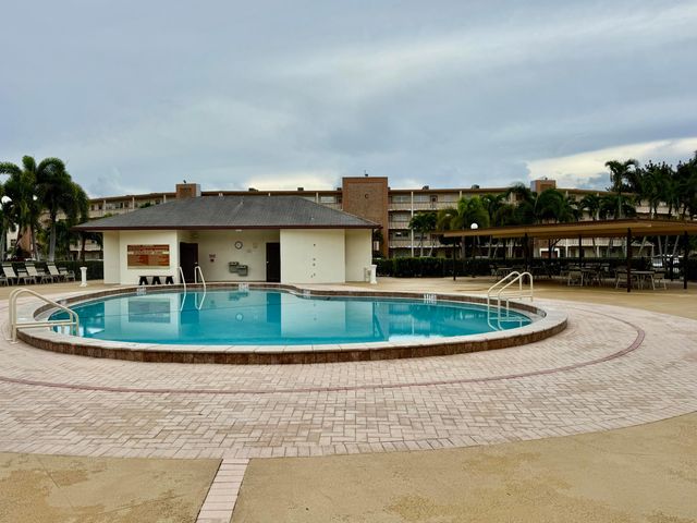 4024 Newcastle B, Boca Raton, FL 33434