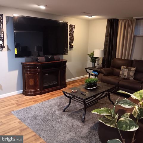 5902 MARDELLA BLVD, Clinton, MD 20735