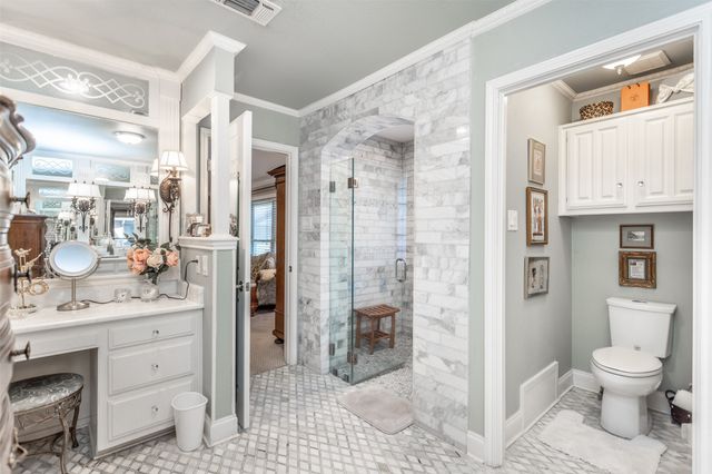 308 Wheeler Creek Court, Gainesville, TX 76240