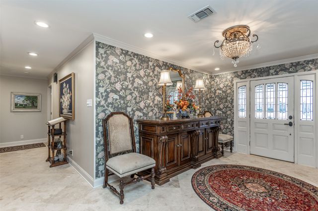 308 Wheeler Creek Court, Gainesville, TX 76240